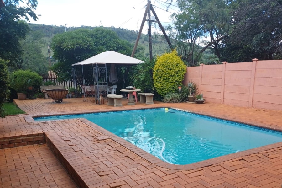 4 Bedroom Property for Sale in Cashan North West